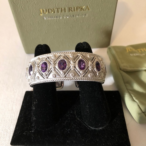 Judith Ripka Sterling Bezel Set Amethyst Cuff Box - Picture 8 of 8